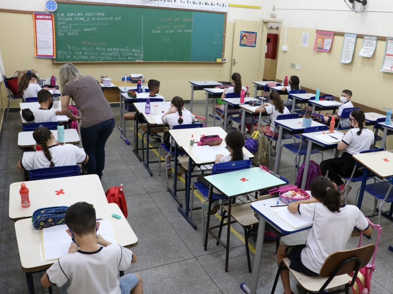SEC Matão e Taquaritinga - Em Matão 80% dos pais preferiram volta das aulas presenciais